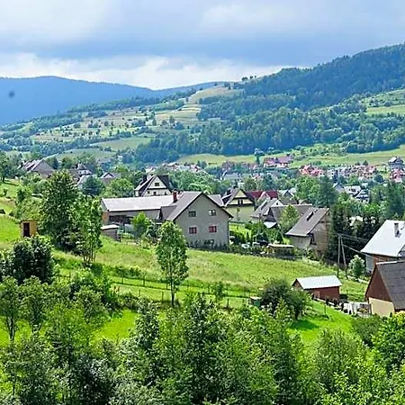 Dom Na Skarpie